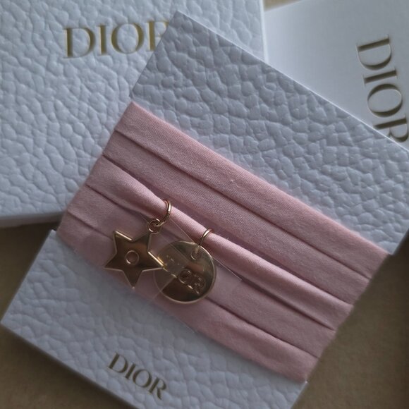 Dior Pink Ribbon Bracelet with Gold Star Charm – Perfume-Ready Fabric Tie (GWP) - Picture 5 of 5